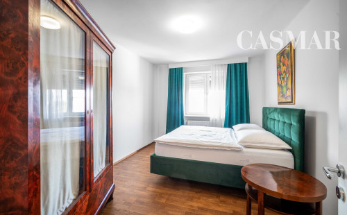 Ponúkame na predaj pekný 3-izbový byt v centre mesta Pezinok.