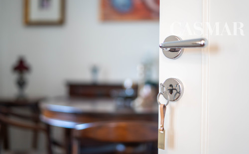 Ponúkame na predaj pekný 3-izbový byt v centre mesta Pezinok.