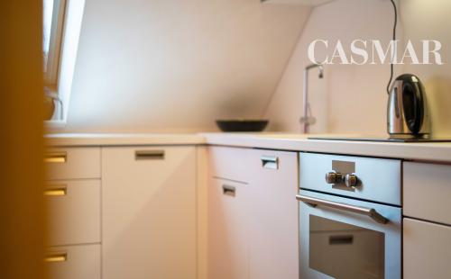 Ponúkame na predaj pekný 3-izbový mezonet na ulici Ľ. Podjavorinskej  v blízkosti centra mesta Trnava!