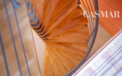 Ponúkame na predaj pekný 3-izbový mezonet na ulici Ľ. Podjavorinskej  v blízkosti centra mesta Trnava!