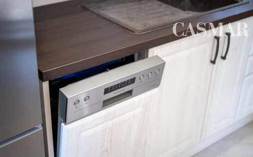 🏡 Rezrrvovane-4-izbový byt po rekonštrukcii na Brodskej ulici | Karlova Ves |