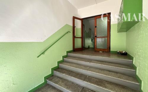 🏡 Rezrrvovane-4-izbový byt po rekonštrukcii na Brodskej ulici | Karlova Ves |