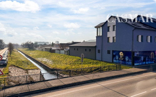 Na PREDAJ!!! Slnečný,  stavebný pozemok ,oplotený v obľúbenej časti Trnavy  na Kozáckej ulici.