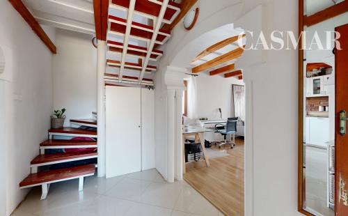 Romantika vidieka len na skok od mesta – Podkrovný 3-izbový rodinný dom v Hrnčiarovciach nad Parnou čaká na svojich nových majiteľov