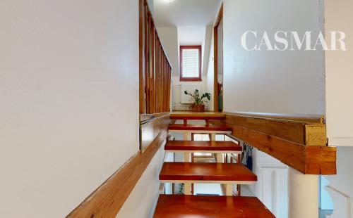 Romantika vidieka len na skok od mesta – Podkrovný 3-izbový rodinný dom v Hrnčiarovciach nad Parnou čaká na svojich nových majiteľov