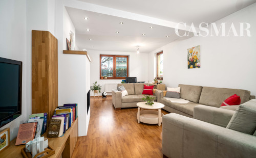 Pekný dvojpodlažný RD v Modranke so samostatnou bytovou jednotkou v prístavbe!!!