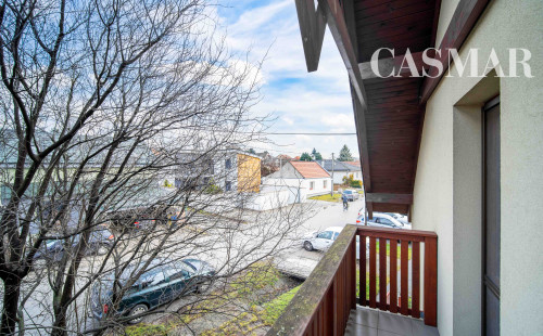 Pekný dvojpodlažný RD v Modranke so samostatnou bytovou jednotkou v prístavbe!!!