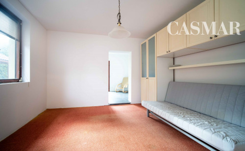 Pekný dvojpodlažný RD v Modranke so samostatnou bytovou jednotkou v prístavbe!!!