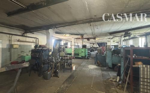 !NA PRENÁJOM! VÝROBNÁ HALA S VEĽKÝM POZEMKOM - CÍFER