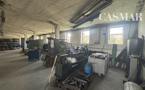 !NA PRENÁJOM! VÝROBNÁ HALA S VEĽKÝM POZEMKOM - CÍFER