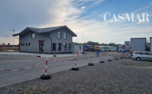 Na predaj funkčný areál pre kamióny vo Vyšnom Nemeckom – výborná poloha pri hranici