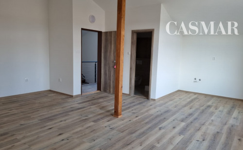 Na predaj funkčný areál pre kamióny vo Vyšnom Nemeckom – výborná poloha pri hranici