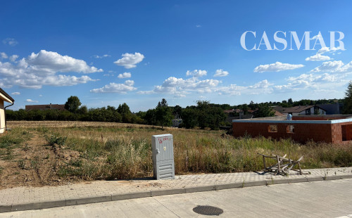 CASMAR - Na predaj pekný stavebný pozemok 644 m2, Zvončín