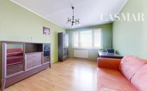 REZERVOVANÝ!🏡 Predaj zariadeného 3-izbového bytu po kompletnej rekonštrukcii s loggiou na Nerudovej ulici v Trnave