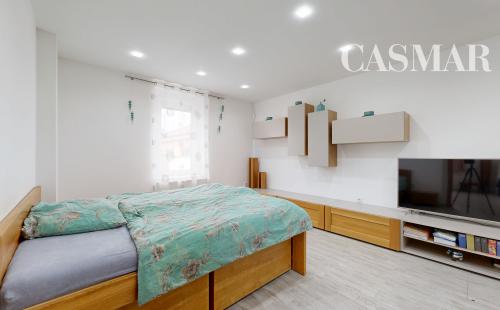 PREDAJ – VEĽKÝ 7-IZBOVÝ RODINNÝ DOM V TRNAVE, VHODNÝ NA BÝVANIE AJ PODNIKANIE