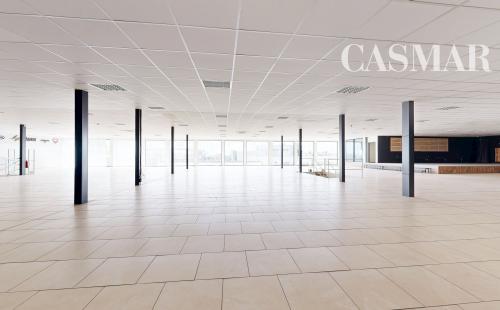 🏢 Na prenájom multifunkčné priestory – Trnava Nitrianska ul., prízemie + poschodie, 2 100 m²