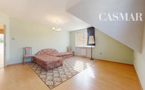 🏡 Rodinný dom v Bielom Kostole – 4 spálne, garáž, krásna záhrada 🌿