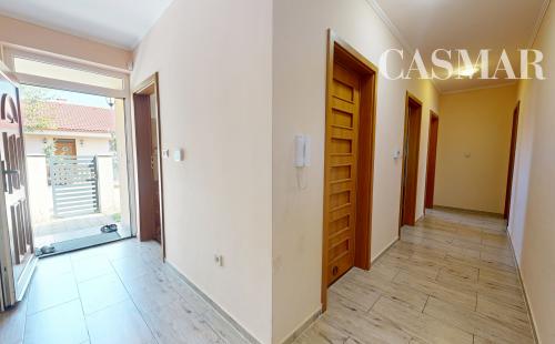 Na predaj 4-izbový bungalov s garážou a krytou terasou – Hrubý Šúr