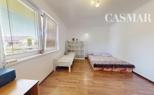 Na predaj 4-izbový bungalov s garážou a krytou terasou – Hrubý Šúr