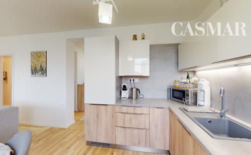 Zariadený 2-izbový byt s dvomi loggiami Zavar