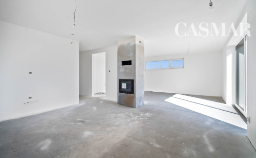 REZERVOVANÉ! Novostavba- Bungalov s pekným výhľadom na Smolenický  zámok!!