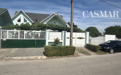 !!NA PREDAJ!! TEHLOVÝ RODINNÝ DOM V OBCI CÍFER