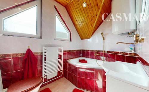 !!NA PREDAJ!! TEHLOVÝ RODINNÝ DOM V OBCI CÍFER