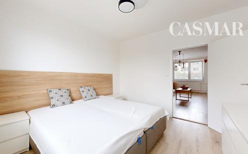 Priestranný 3-izbový byt 78,2 m2 / Tehelná ul.