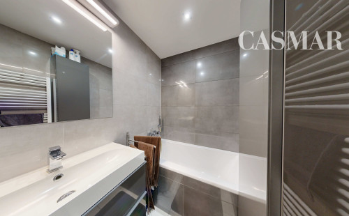 REZERVOVANÉ! Pekný 3-izbový byt po kompletnej rekonštrukcii a super výmerou! Na Hlinách!