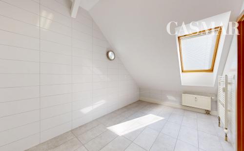 NA PREDAJ priestor v centre Trnavy  – Halenárska ulica