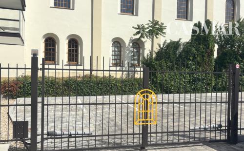 NA PREDAJ priestor v centre Trnavy  – Halenárska ulica