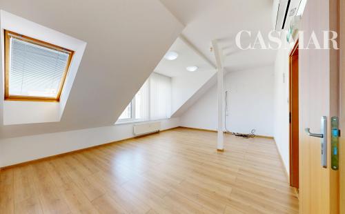 NA PREDAJ priestor v centre Trnavy  – Halenárska ulica