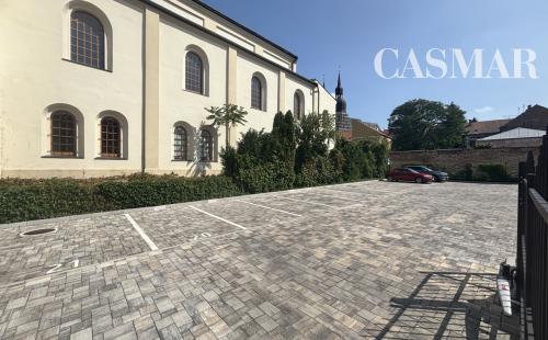 NA PREDAJ priestor v centre Trnavy  – Halenárska ulica