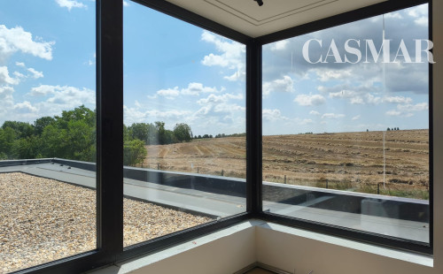 Luxusný 5-izbový dvojpodlažný rodinný dom s bazénom.