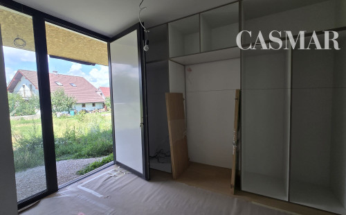 Luxusný 5-izbový dvojpodlažný rodinný dom s bazénom.