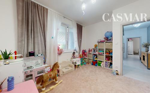 🏡 Nadštandardný 4-izbový rodinný dom s bazénom, zimnou terasou a veľkým pozemkom – Dvorníky