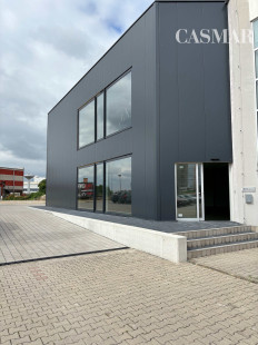 Obchodný priestor na prenájom – 300 m² | Bratislavská ulica – Trnava | Vynikajúca poloha pri RM JET