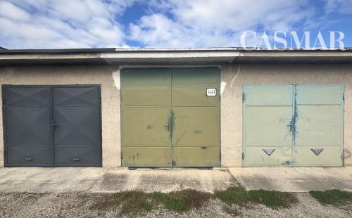 Na predaj: Samostatne stojaca murovaná garáž – Vrbové