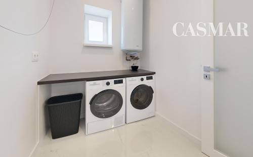 LUXUSNÝ DVOJPODLAŽNÝ RODINNÝ DOM V MODRANKE.