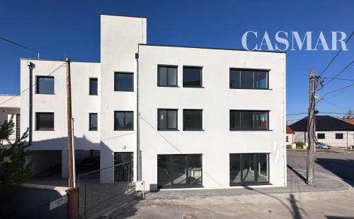 Novovybudovaný bytový dom s bytmi a polyfunkciou na predaj!!! Obec Červeník pri Trnave!