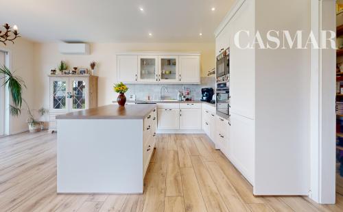 Na predaj priestranný rodinný dom v Slovenskej Novej Vsi