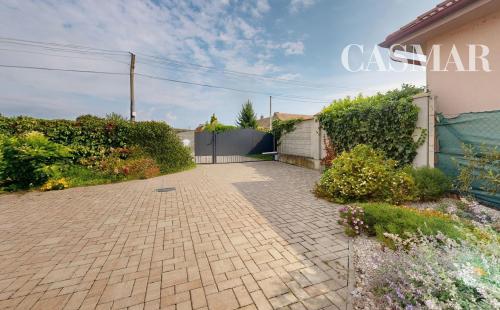 Na predaj priestranný rodinný dom v Slovenskej Novej Vsi