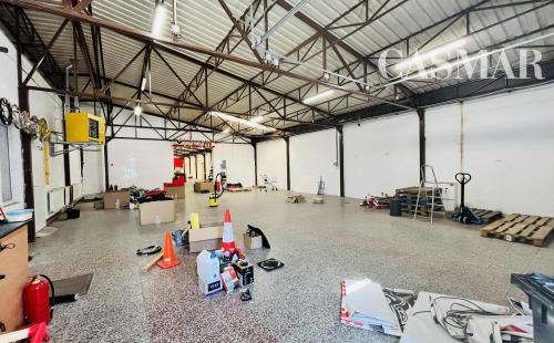 Na prenájom murovaný obchodno-skladový priestor s výmerou 408,60 m² v Senci