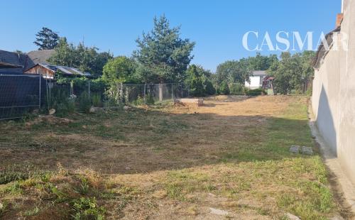 Pozemok s architektonickou štúdiou rodinného domu v obci Horné Dubové