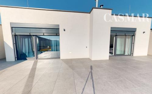 Na predaj!!! Priestranný moderný 4-izbový byt v projekte Prúdy