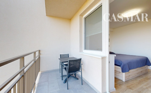 PRENÁJOM zariadený 2-izbový byt s parkovacím miestom