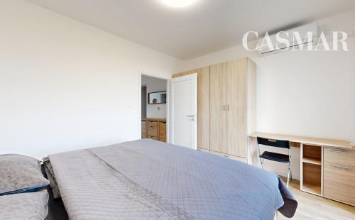 PRENÁJOM zariadený 2-izbový byt s parkovacím miestom