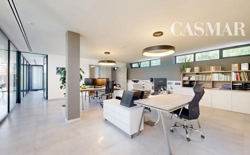 Na prenájom: moderný objekt s ateliérom – Oravné