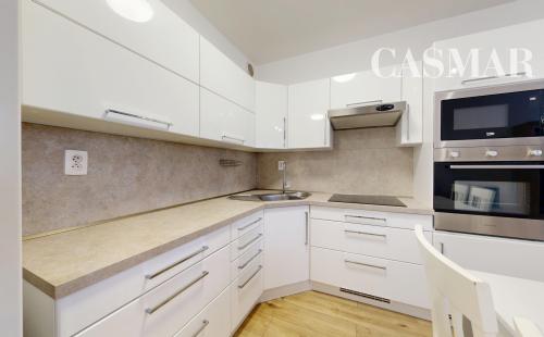 Na predaj zariadený 2-izbový apartmán v novostavbe Arboria