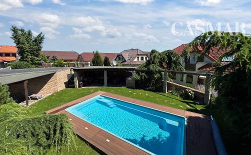 Predaj! 2podlažný 6izb. rod.dom  s dvoj garážou    na Kozáckej ul.